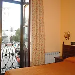 Guest house Don Jaime I Y Ii *