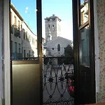 Don Jaime I Y Ii Guest house Segovia