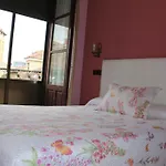 Guest house Don Jaime I Y Ii Segovia