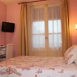 Guest house Don Jaime I Y Ii *