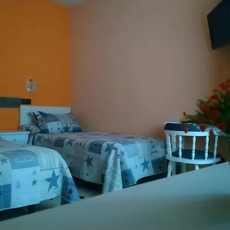 Pensión Don Jaime I Y Ii *