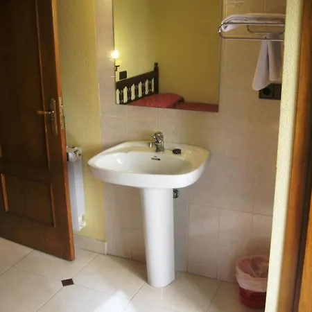 Don Jaime I Y Ii Pensión *