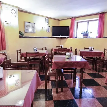 Don Jaime I Y Ii Pensión *