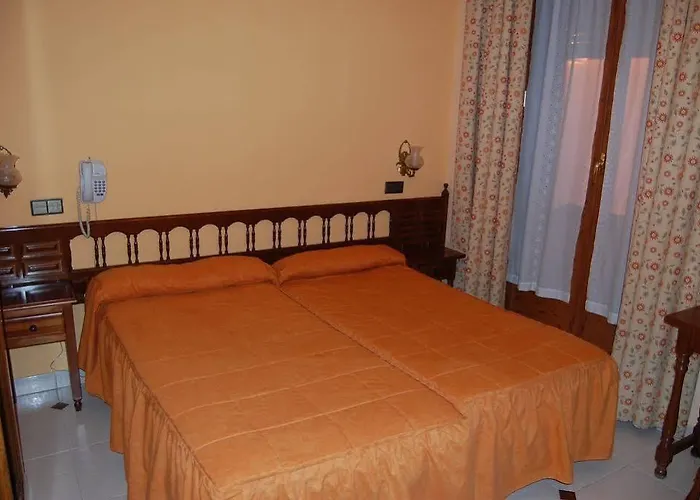 Don Jaime I Y Ii * 塞哥维亚