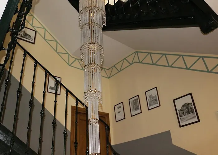 Don Jaime I Y Ii Segovia