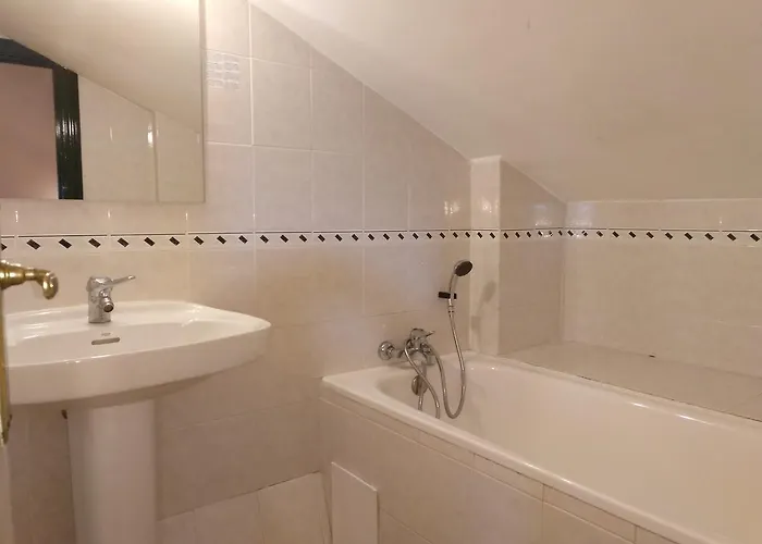 Guest house Don Jaime I Y Ii *